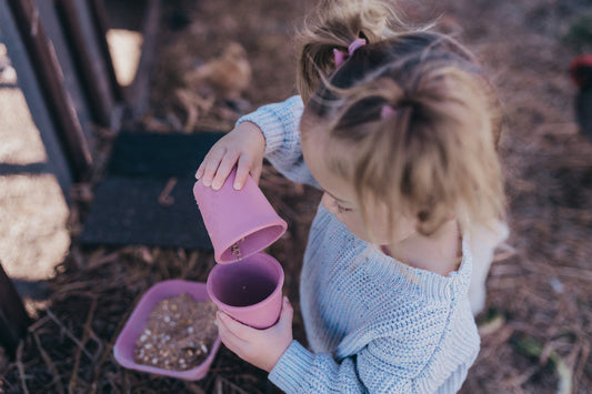 Eco-friendly Tableware for Littles